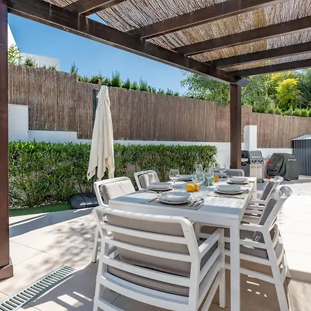 Σπίτι διακοπών With Pool In Golden Mile By Kura Homes Μαρμπέλλα