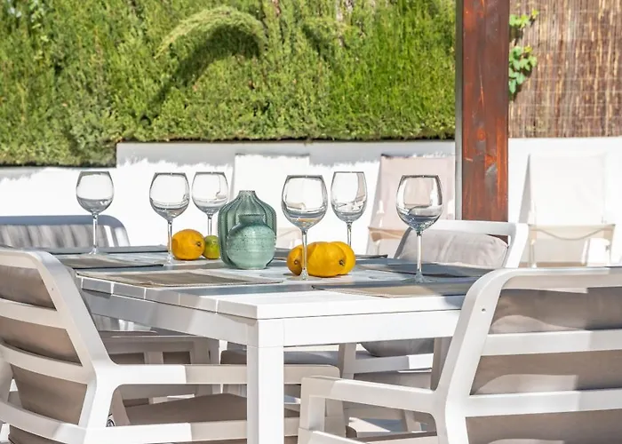 With Pool In Golden Mile By Kura Homes