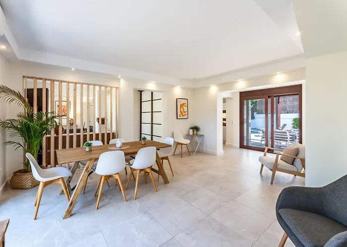 Feriehus With Pool In Golden Mile By Kura Homes Marbella