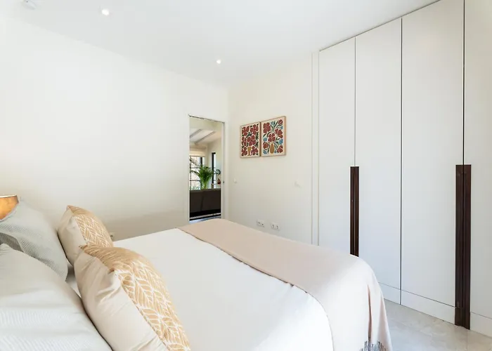 With Pool In Golden Mile By Kura Homes